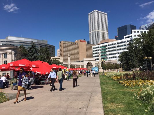 Civic Center EATS by null