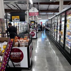 Grocery Outlet