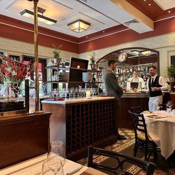 Bouchon - Bar area - French Near Me - Yountville, California Bouchon - Bar area - French Near Me - Yountville, California