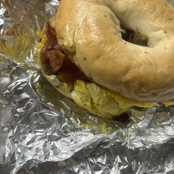 Ez Eats Afro Soul Food - Breakfast Sandwich (Bacon, Egg & Cheese) - Caribbean Near Me - Orlando, Florida