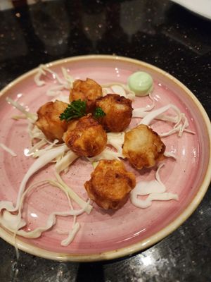 YōKi Japanese Restaurant & Bar - Ramen & Sushi Place by null