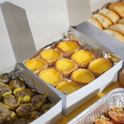 Sing Cheong Yuan Bakery - LEFT TO RIGHT (Pork hash + custard tarts + baked Manapua char Siu) *10/1824