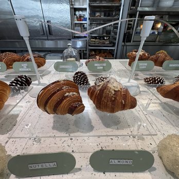 B Bistro + Bakery - Bakeries Near Me - Miami, Florida