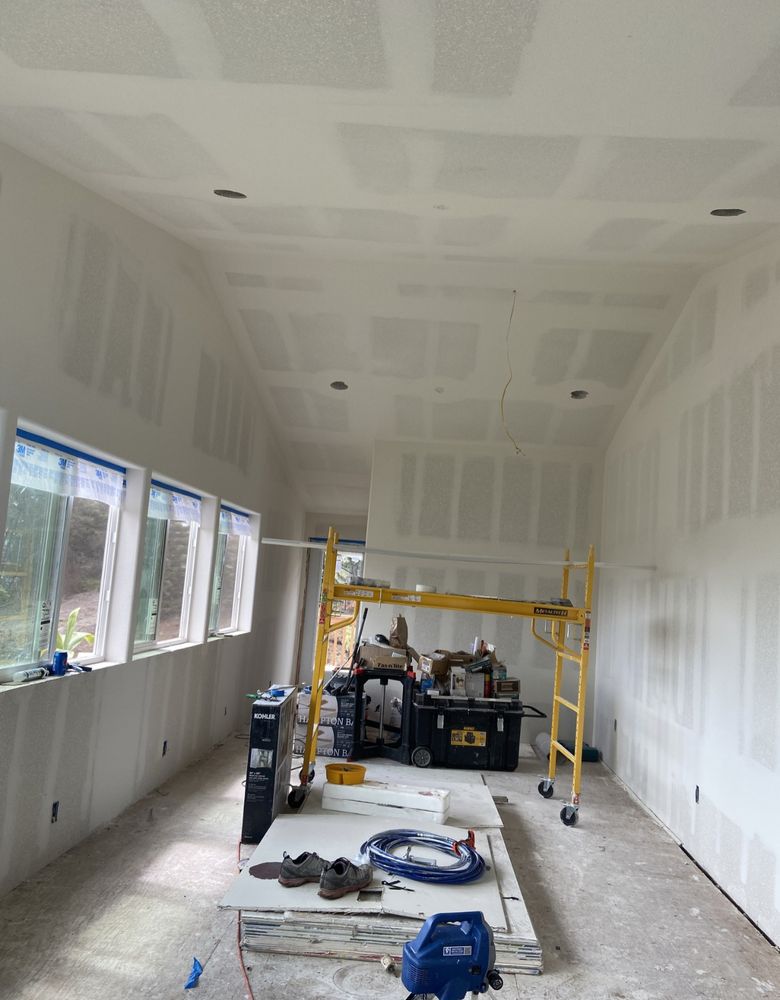 Slide of Bang Um Out Services