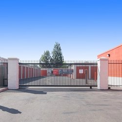 Public Storage