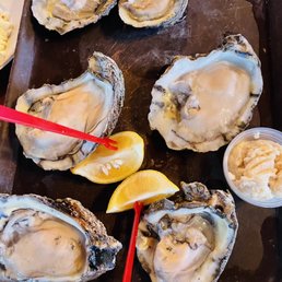 Raw Oysters Raw Oysters