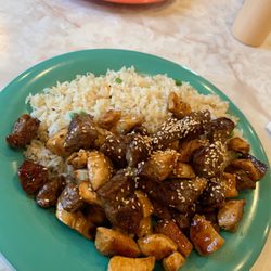 Hachi Express - Chicken and Steak combination