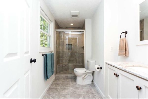 Schroeder's Contracting Logo