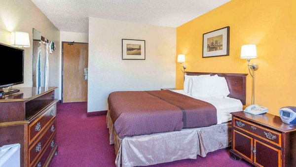 Magnuson Hotel Fort Wayne North - Coliseum