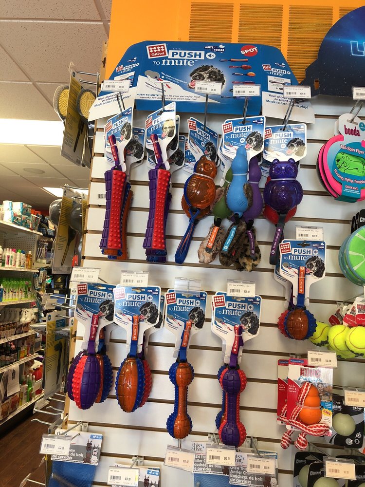 FETCH HEALTHY PET FOODS Updated August 2024 50 Photos 84 Russell Street W, Lindsay