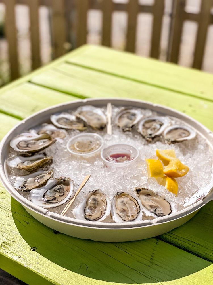 Swell Oyster Shack Logo