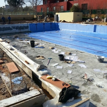 Piscinas Acua Europa - construcción de piscina en fase de revestimiento en Jerez - Professional Services Near Me - Tomares, SE Piscinas Acua Europa - construcción de piscina en fase de revestimiento en Jerez - Professional Services Near Me - Tomares, SE