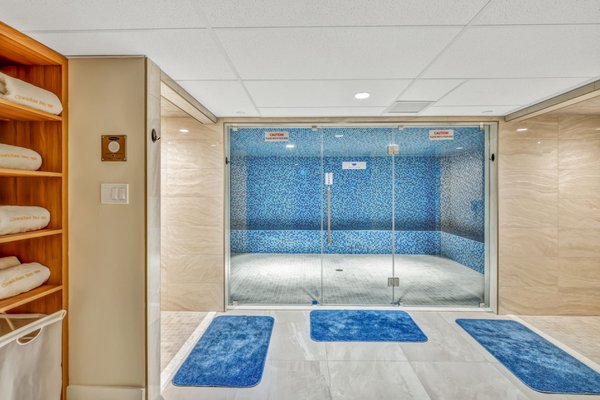 Oceanfront Suites at Cowichan Bay by null