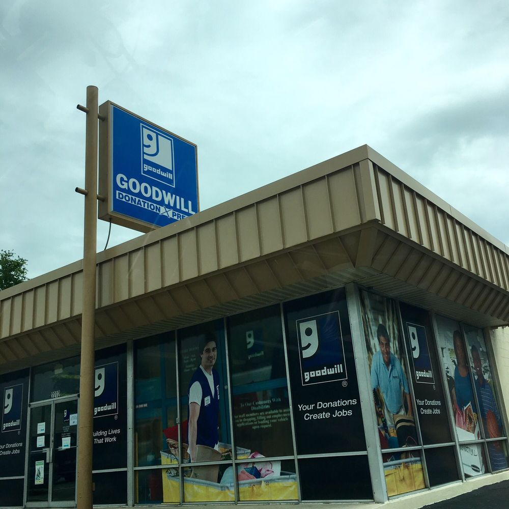GOODWILL DONATION EXPRESS Updated September 2024 2212 E Colonial Dr