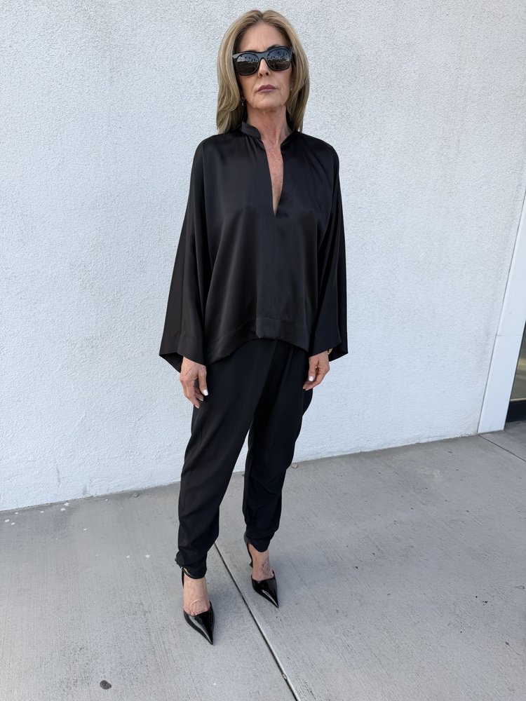 Alexander on El Paseo Logo