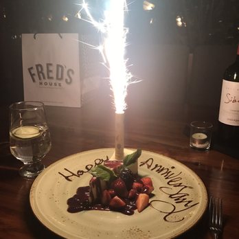 Fred's House - Our free anniversary dessert - Seafood Near Me - Cancún, ROO