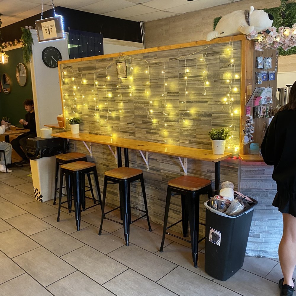 Moshi Moshi Boba Cafe - Only empty place to get seats. - Bubble Tea Near Me - Greensboro, North Carolina Moshi Moshi Boba Cafe - Only empty place to get seats. - Bubble Tea Near Me - Greensboro, North Carolina