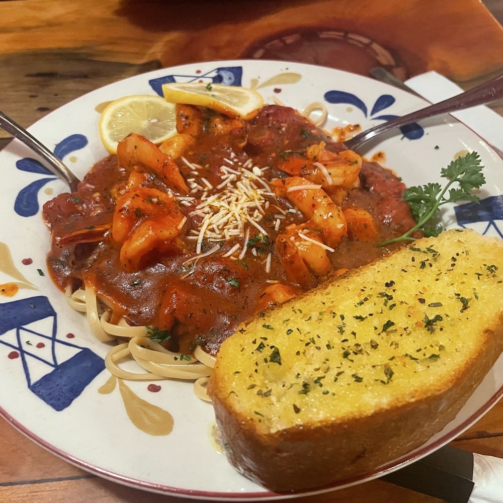 DiNapoli's Fire House - Pizza Near Me - Barstow, California