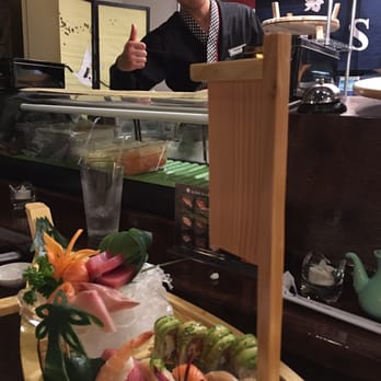Hon Sushi - The Sushi Boat and Chef Charlie. - Sushi Bars Near Me - Carrollton, Texas Hon Sushi - The Sushi Boat and Chef Charlie. - Sushi Bars Near Me - Carrollton, Texas