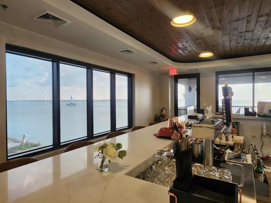 Henrietta's Bayfront Restaurant by null