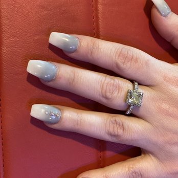 Luxury Nails & Spa - Nails by Tammy - Nail Salons Near Me - North Richland Hills, Texas