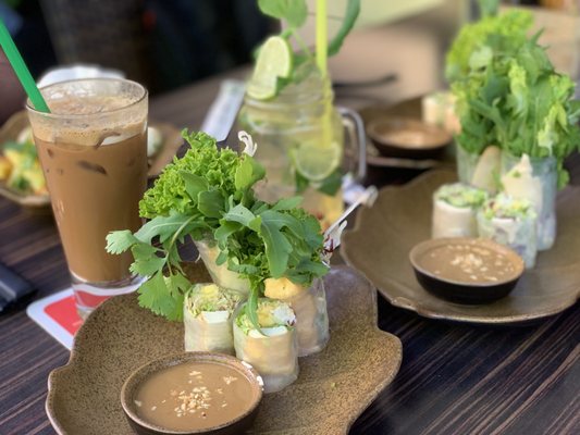 Hanoi Deli by null