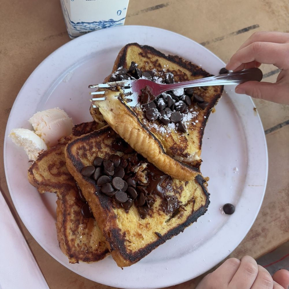 Kihei Caffe - Chocolate chip french toast - Hawaiian Near Me - Kihei, Hawaii Kihei Caffe - Chocolate chip french toast - Hawaiian Near Me - Kihei, Hawaii