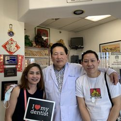 Lee Robert C C, DMD - Best Dentist I've ever known. Highly recommended Dentist. He has a very good staff too like Cathy!
