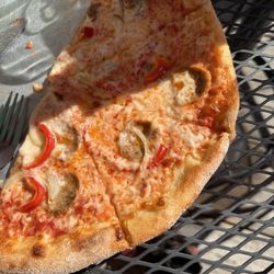 Fratelli's Wood-Fired Pizzeria - Bavarian wood fired traditional crust