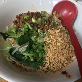 Momo Ramen - Dan Dan Noodles. Light and well balanced. - Ramen Near Me - Brooklyn, New York Momo Ramen - Dan Dan Noodles. Light and well balanced. - Ramen Near Me - Brooklyn, New York