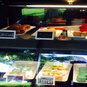 Mr Tea Cafe - Macaroon selection! Sorry bad quality. Yuzu macaroon!? Must try!! - Bubble Tea Near Me - Honolulu, Hawaii