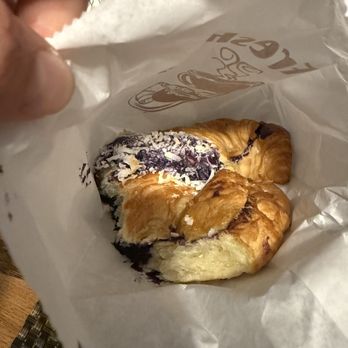 Bear Buns Bakery - Ube croissant - Bakeries Near Me - San Diego, California Bear Buns Bakery - Ube croissant - Bakeries Near Me - San Diego, California