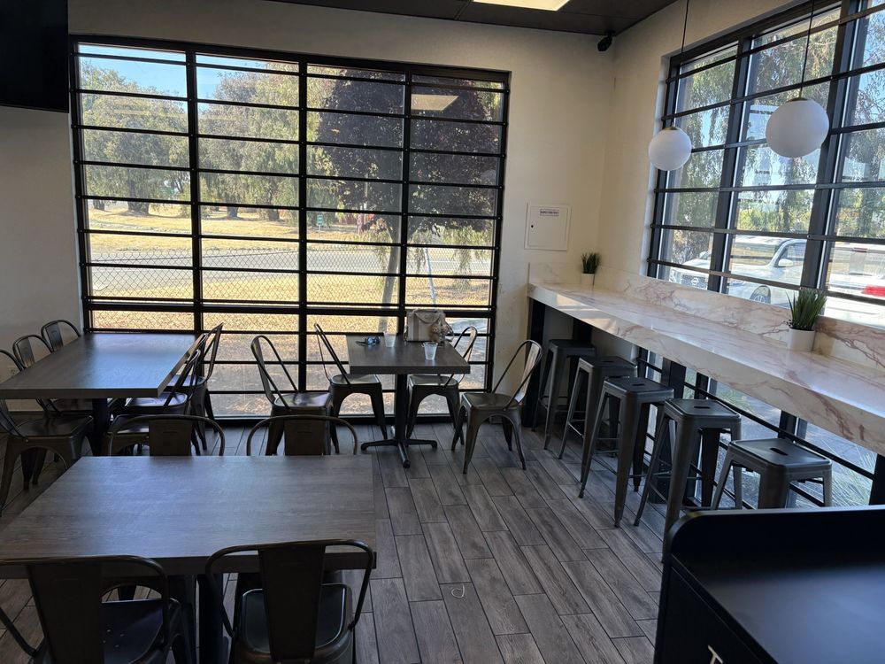 Tequileros Taqueria - Galt
