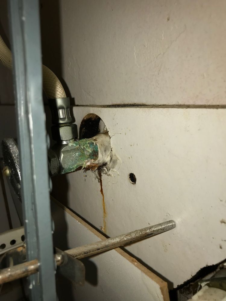 InsideOut Inspections Plus - When I found the leak because I put my hand in water inside my master bedroom - Home Inspectors Near Me - Temperance, Michigan InsideOut Inspections Plus - When I found the leak because I put my hand in water inside my master bedroom - Home Inspectors Near Me - Temperance, Michigan