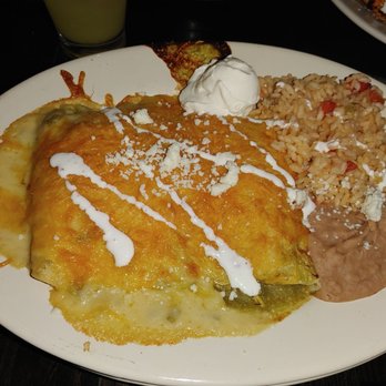 Jessie’s Supper Club - a plate of mexican food - Desserts Near Me - Owls Head, New York