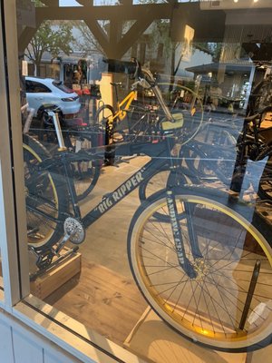 Calistoga Bikeshop by null