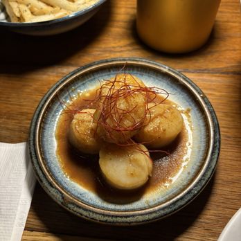 Kaimuki Shokudo - garlic scallops - Japanese Near Me - Honolulu, Hawaii Kaimuki Shokudo - garlic scallops - Japanese Near Me - Honolulu, Hawaii