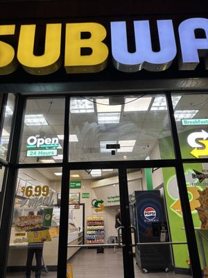 Subway by null