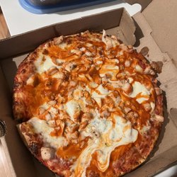 Tomato City Pizza - Buffalo Chicken Pizza