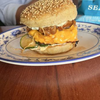 King BBQ - Today's Special 07102025 Bing Burger $18 - Barbeque Near Me - North Charleston, South Carolina