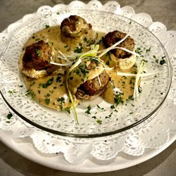 Uptown Cafe - Stuffed mushroom Appetizer