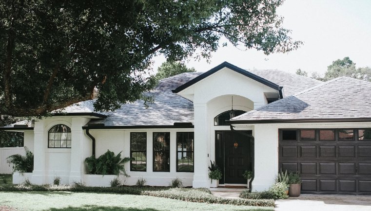 Slide of Melo Spaces & Home Improvements