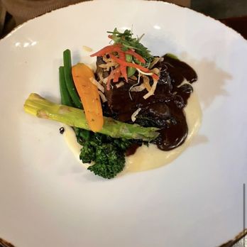 The Conche - Braised Short Ribs - Cocktail Bars Near Me - Leesburg, Virginia