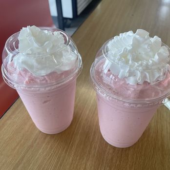 Number One Delicious Donut - Strawberry smoothies - Donuts Near Me - Canoga Park, California