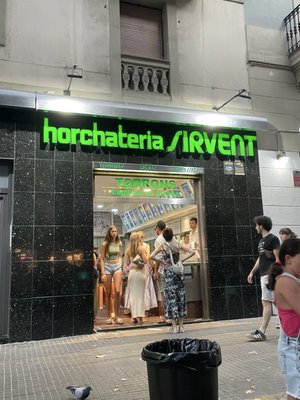 Orxateria i Torrons Sirvent by null