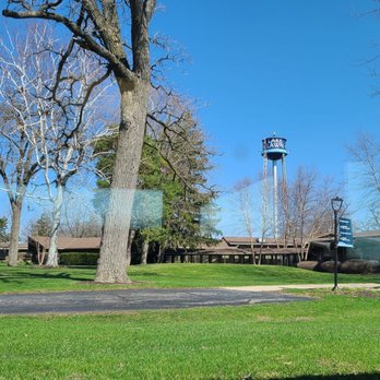 Lake Lawn Resort - Resorts Near Me - Delavan, Wisconsin