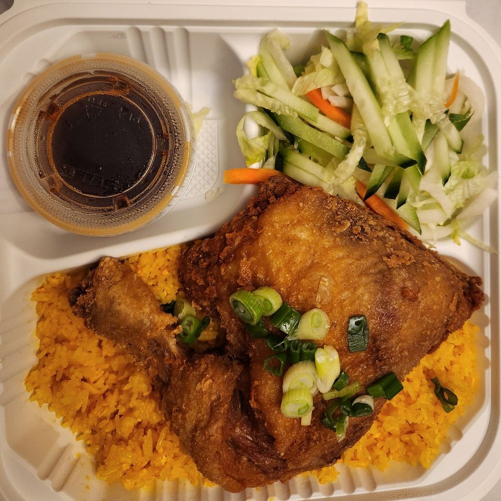 Viet's Taste - Crispy chicken fried rice - Vietnamese Near Me - Silverdale, Washington Viet's Taste - Crispy chicken fried rice - Vietnamese Near Me - Silverdale, Washington