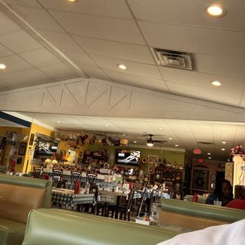 Hometown Country Kitchen - Interior - Comfort Food Near Me - Henderson, Nevada Hometown Country Kitchen - Interior - Comfort Food Near Me - Henderson, Nevada