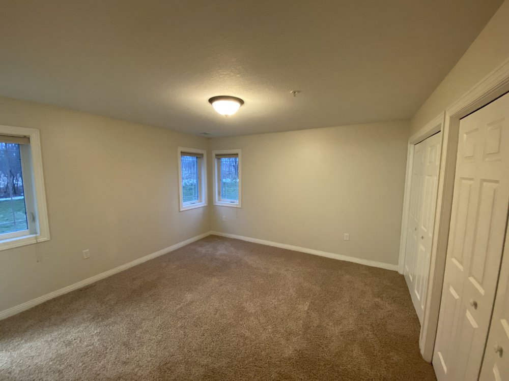 LAKEWOOD TERRACE Updated September 2024 Request Information 3705 S Broadway St, Alexandria