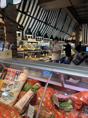 Joe Leone's Italian Specialties by null